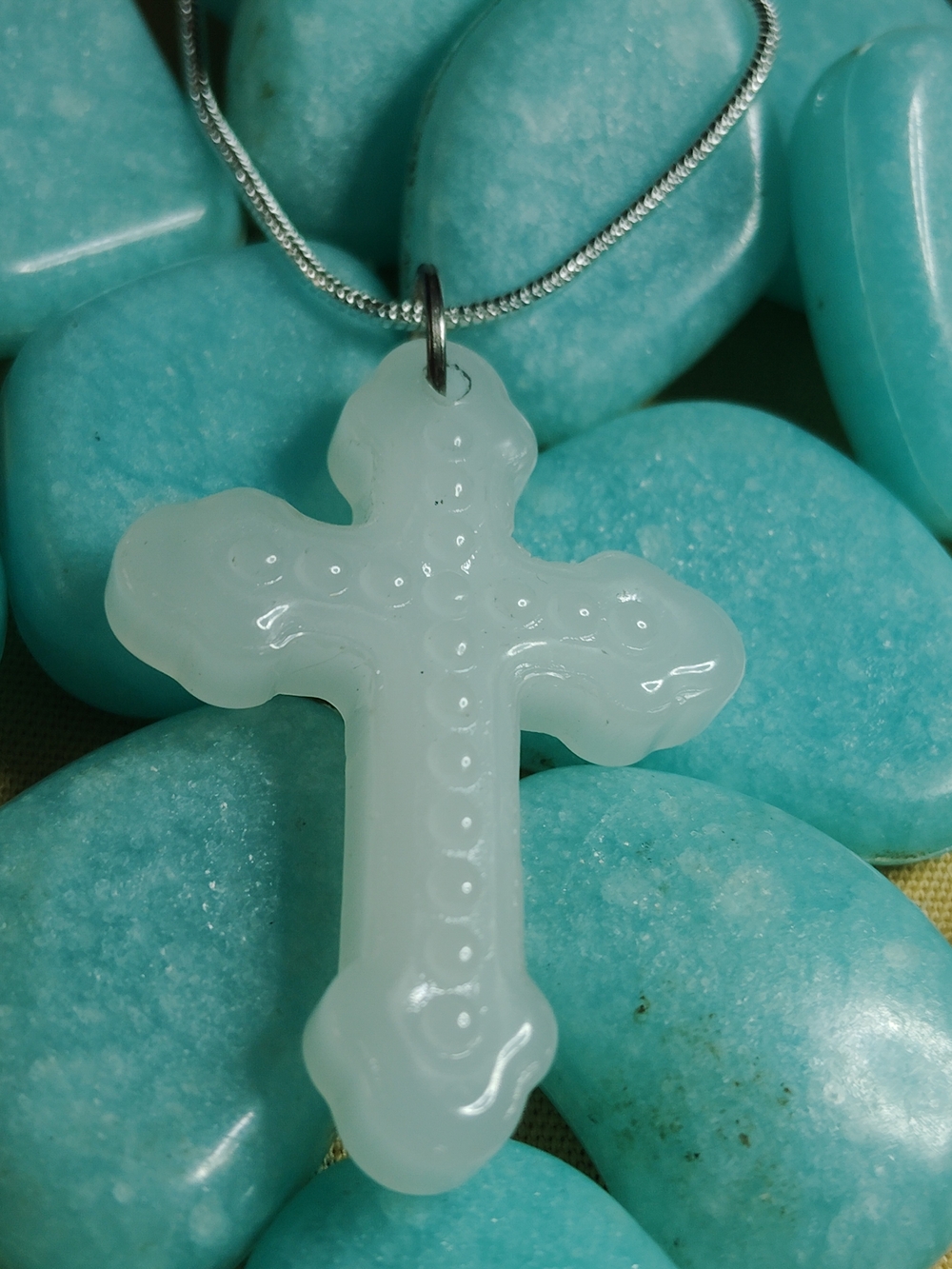 (PURE-JADE)WHITE  CROSS, STERLING NECKLACE- (18"-22" L) (1-3/4"L x 1/4" D) CROSS